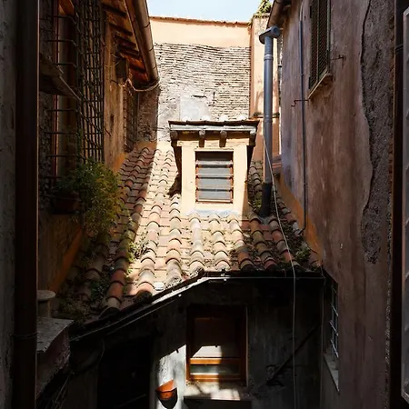 Navona, Old Appartamento